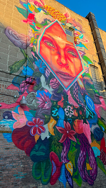 a colorful mural in Chicago