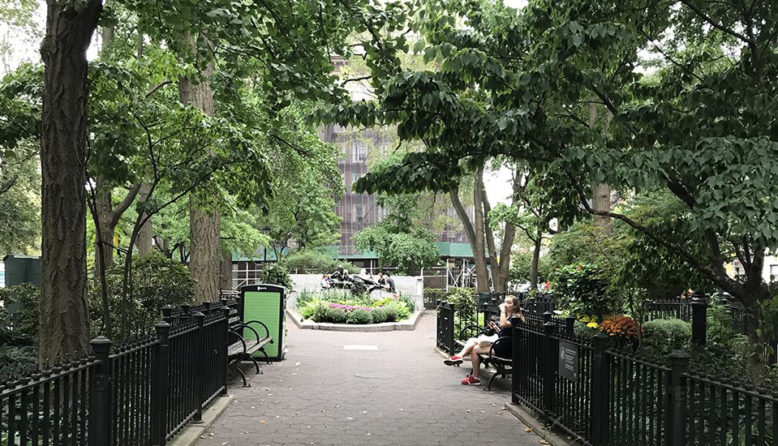 a neighborhood park near HI NYC hostel