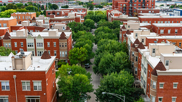 an aerial view of the Lincoln Park neighborhood in chicago