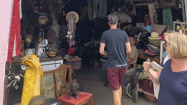 people shopping at le garage in new orleans