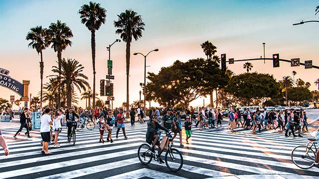 street crossing in Santa Monica