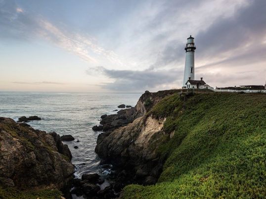 PIgeon Point lighthouse at sunset