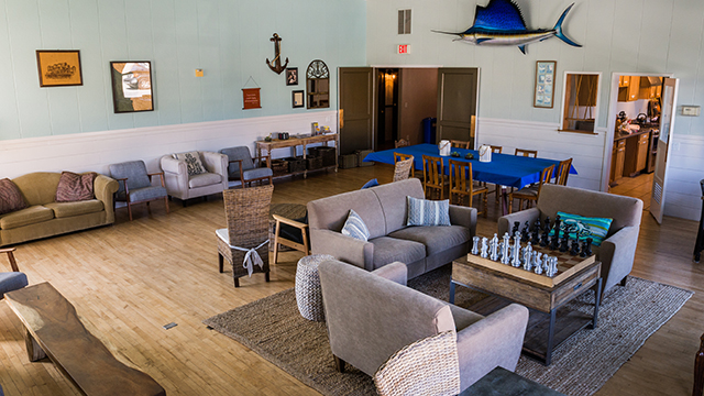 the great room at HI Monterey hostel