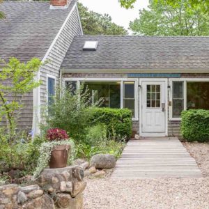 exterior of HI Martha's Vineyard hostel