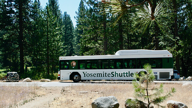 a shuttle bus in yosemite