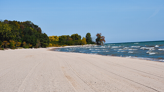 the shore of lake michigan in milwaukee